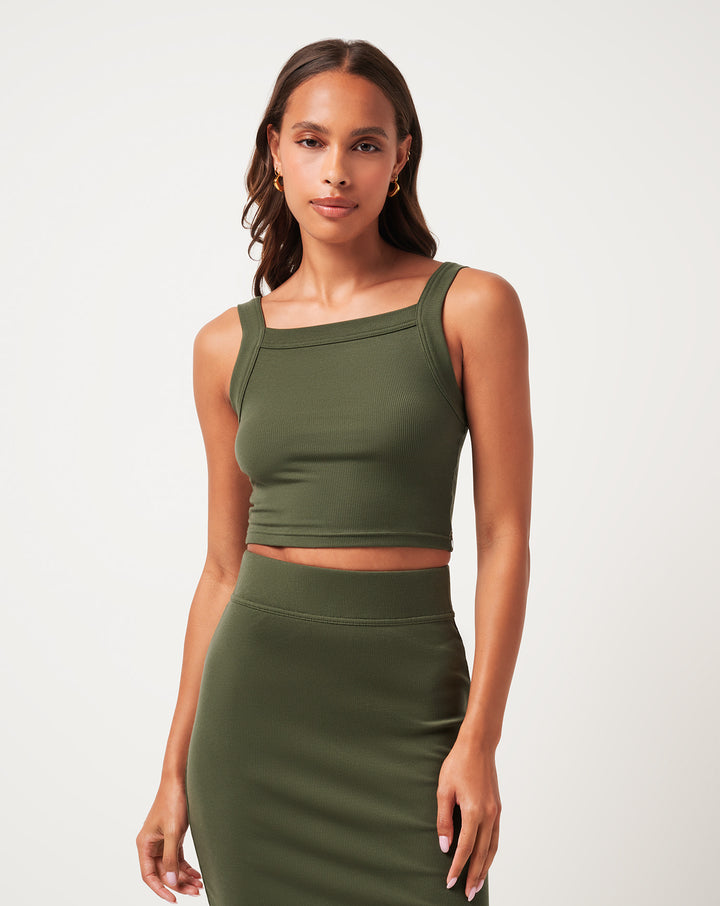 Cloud Rib Pinot Tank