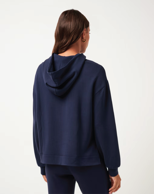 SKYLOFT SOFT HOOD
