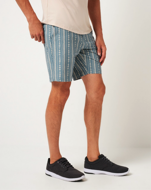TECH CHINO PRINT SHORTS